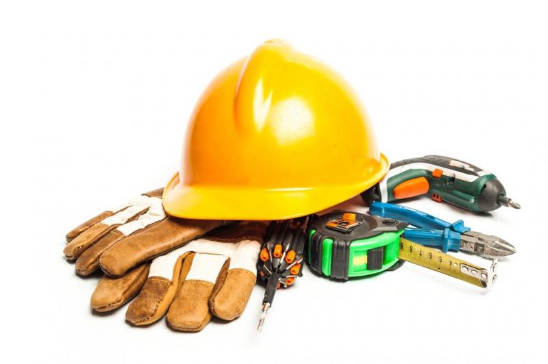 Por que os EPIs ajudam na proteção durante uma construção?